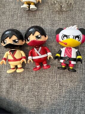 Bonkers Toys 3pc set Ryan’s World Ninja Action Figures - Red, Cream, Black